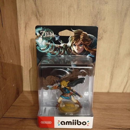 Nintendo Amiibo The Legend of Zelda: Tears of the Kingdom Link new