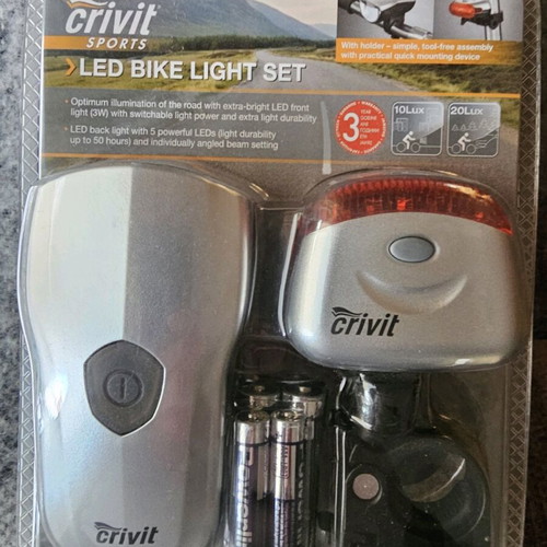 Bicycle lights new in sealed packaging, front and rear set