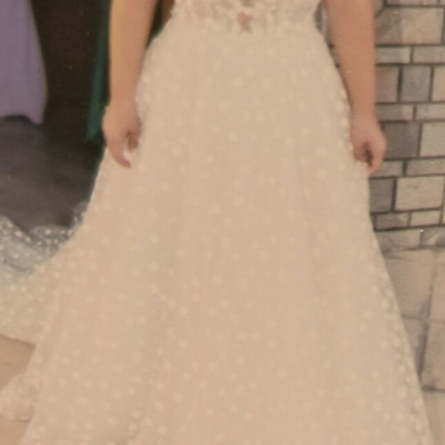 Primalicia wedding dress like new, romantic A-line design