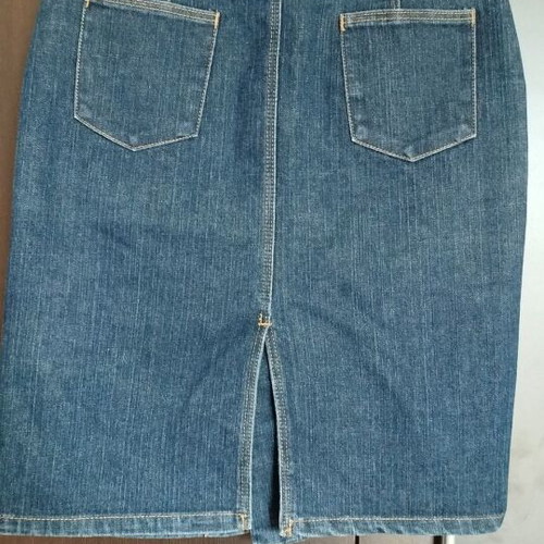 Denim midi skirt size 38 like new, dark blue with brown stitching