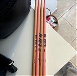  drum sticks & pad