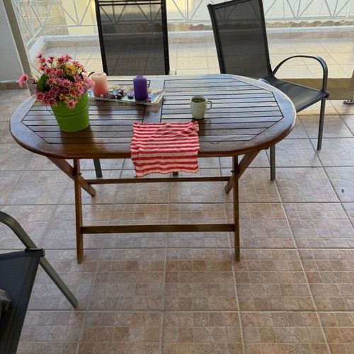 Wooden table like new