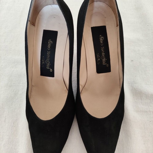 Ladies black heels size 40 Dino Zengini like new