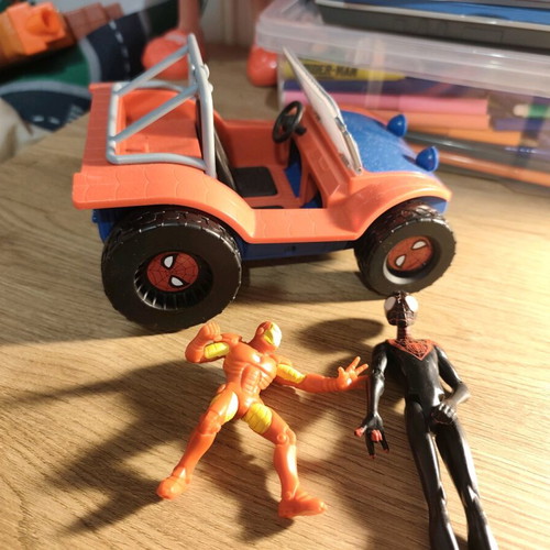 Buggy Miles Morales and Ironman figure used