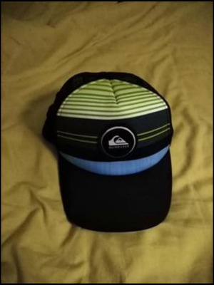 Quick Silver hat like new