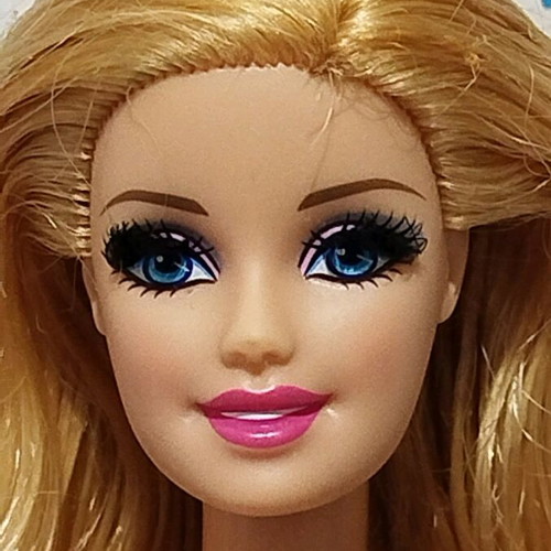 Barbie Style nude used with flaws