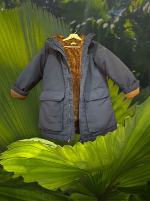 Benetton kids jacket 7-8 years like new, blue and brown