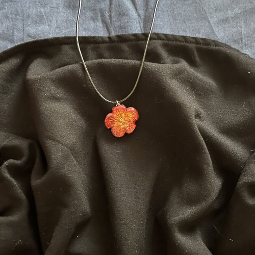 Red flower necklace, handmade from scratch