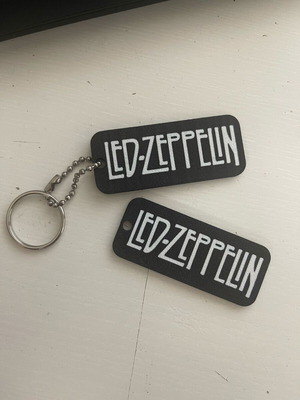 Led Zeppelin keychain new with string