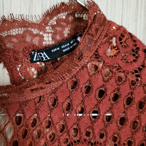 Zara women's blouse like new, lace dark terracotta size M