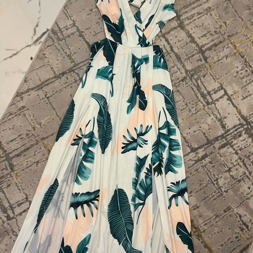 Long dress with front slits like new, size S, colorful