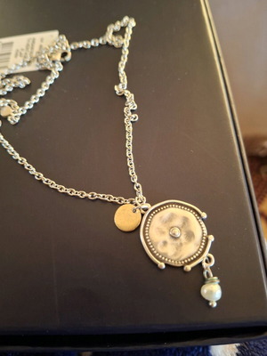 Short handmade silver necklace like new
