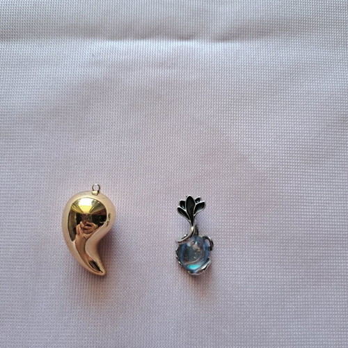 Stainless steel charms new, set of 2, gold and silver