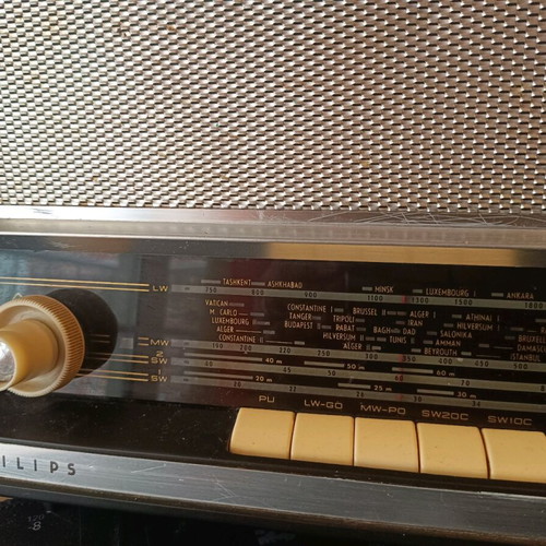 Philips antique radio used, non-functional