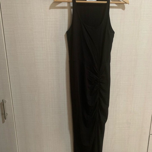 Celestino dress size M new, black, stretchy mako fabric with slit