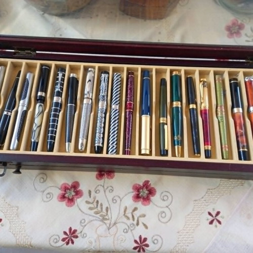 Collectible pens set of 36 with wooden case like new