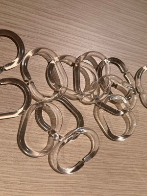 Shower curtain rings like new