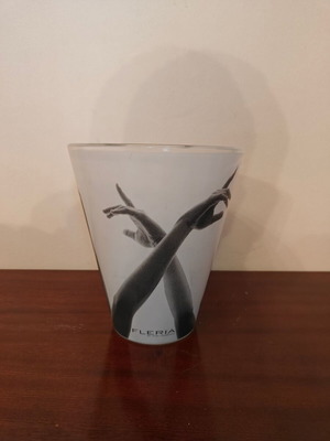 Vase like new with dancer hands design