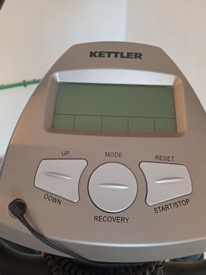 Kettler Verso 307 elliptical machine like new