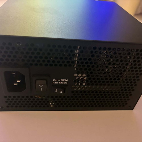 Sharkoon Rebel P20 850W like new