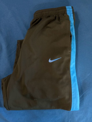 Φόρμα Nike μεταχειρισμένη