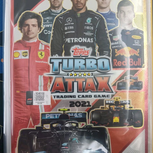 Topps Turbo Attax trading card game 2021 like new, 120 collectible cards without album
