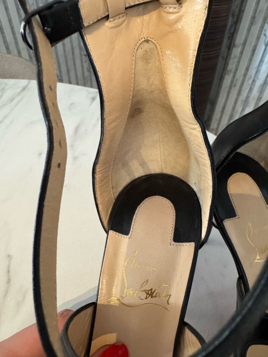Christian Louboutin 100 Marlena Rock… - € 300,00 - Vendora.cy