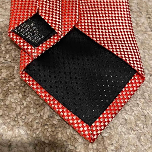 Red tie like new No 100