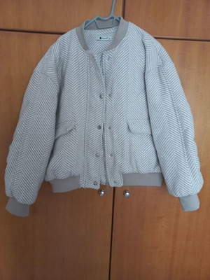 Bomber jacket oversize small new, beige