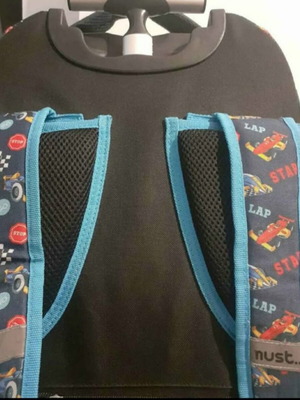 School trolley bag Must like new