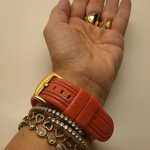 Vogue wristwatch like new with red rubber strap, 10atm, chronograph