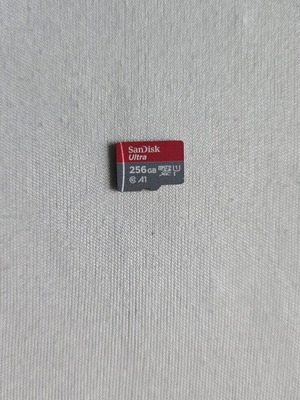 SD карта SanDisk Ultra 256GB като нова