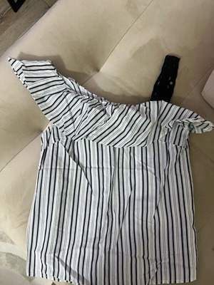 Women's top like new, size S, black and beige