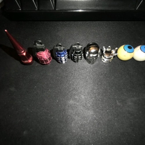 Valve caps for wheels like new, set of 17 pieces