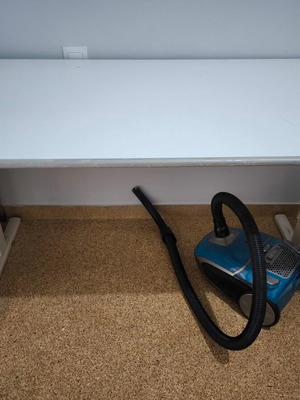 Metal Desk used, excellent condition