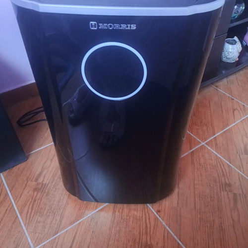 Morris dehumidifier like new
