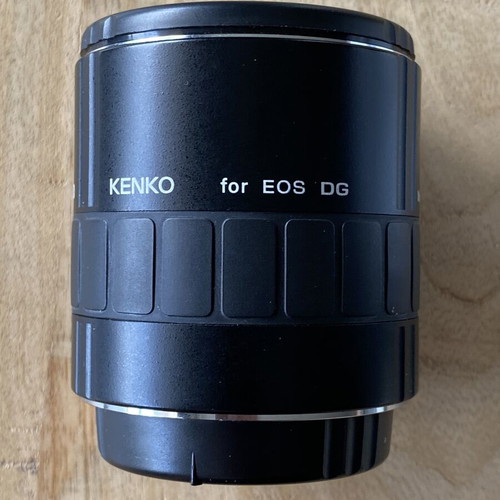 Kenko Teleplus Pro 300 3x Teleconverter for Canon EOS like new