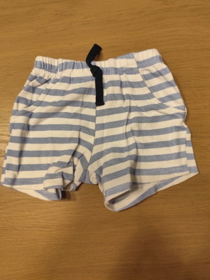 HB Baby Shorts striped like new, 3 to 6 months