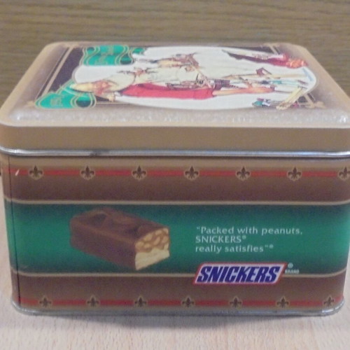 Snickers old promotional metal tin used, Christmas edition 1994