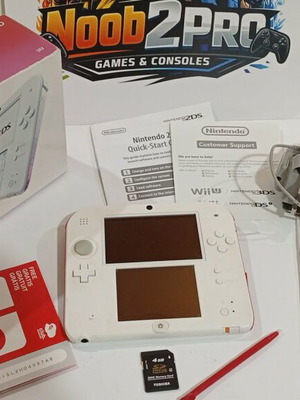 Nintendo 2DS used console with box and accessories