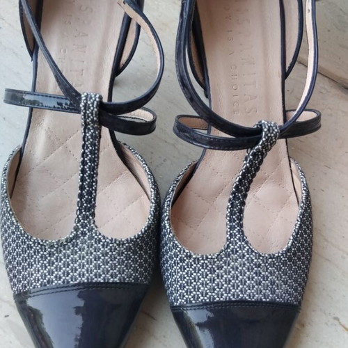 Hispanitas T-strap shoes like new, blue, size 39