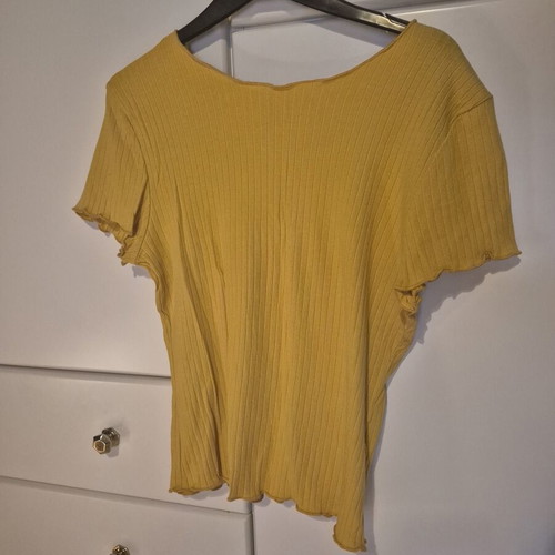 Shein everyday short-sleeve blouse size L mustard like new