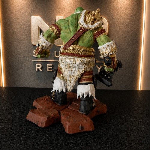 Orc World of Warcraft figure 25cm hand-painted