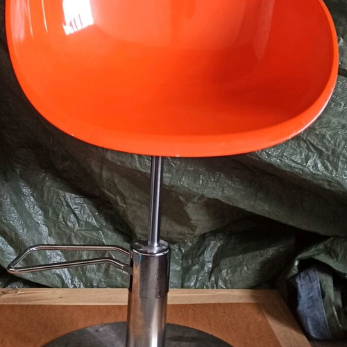 Pedrali bar stool used in excellent condition