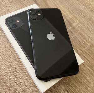 IPhone 11 Черен