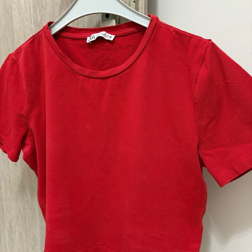 Zara slim fit red blouse like new, S-M with elasticity