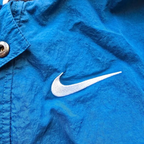 Nike Vintage Style Nylon Anorak Pullover Jacket, royal blue black
