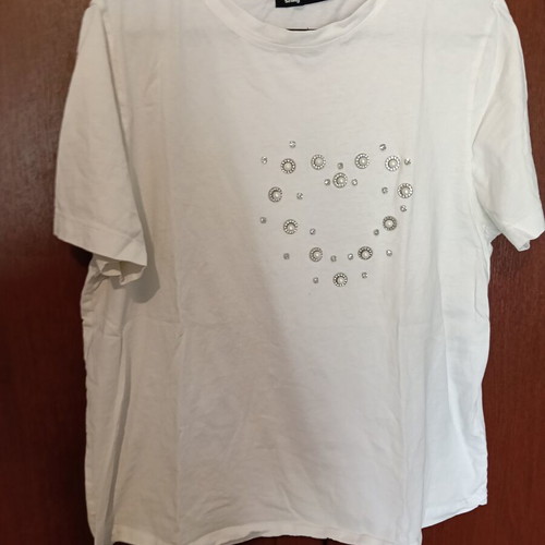 Women's white t-shirt, size L