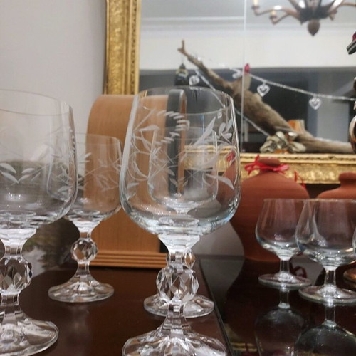 Crystal glasses carved handmade like new, set of 4 pieces