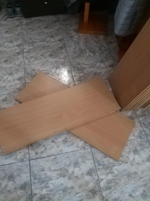 Ξύλινα ράφια σαν καινούργια, 14 κομμάτια